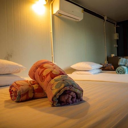 Beach Box Resort At Rimlay Rayong Dış mekan fotoğraf