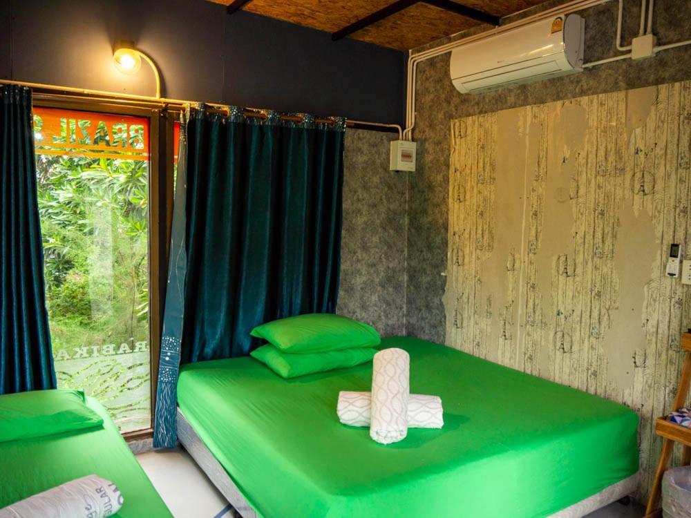 Beach Box Resort At Rimlay Rayong Dış mekan fotoğraf