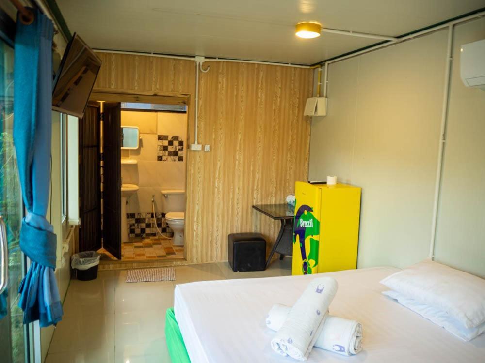 Beach Box Resort At Rimlay Rayong Dış mekan fotoğraf